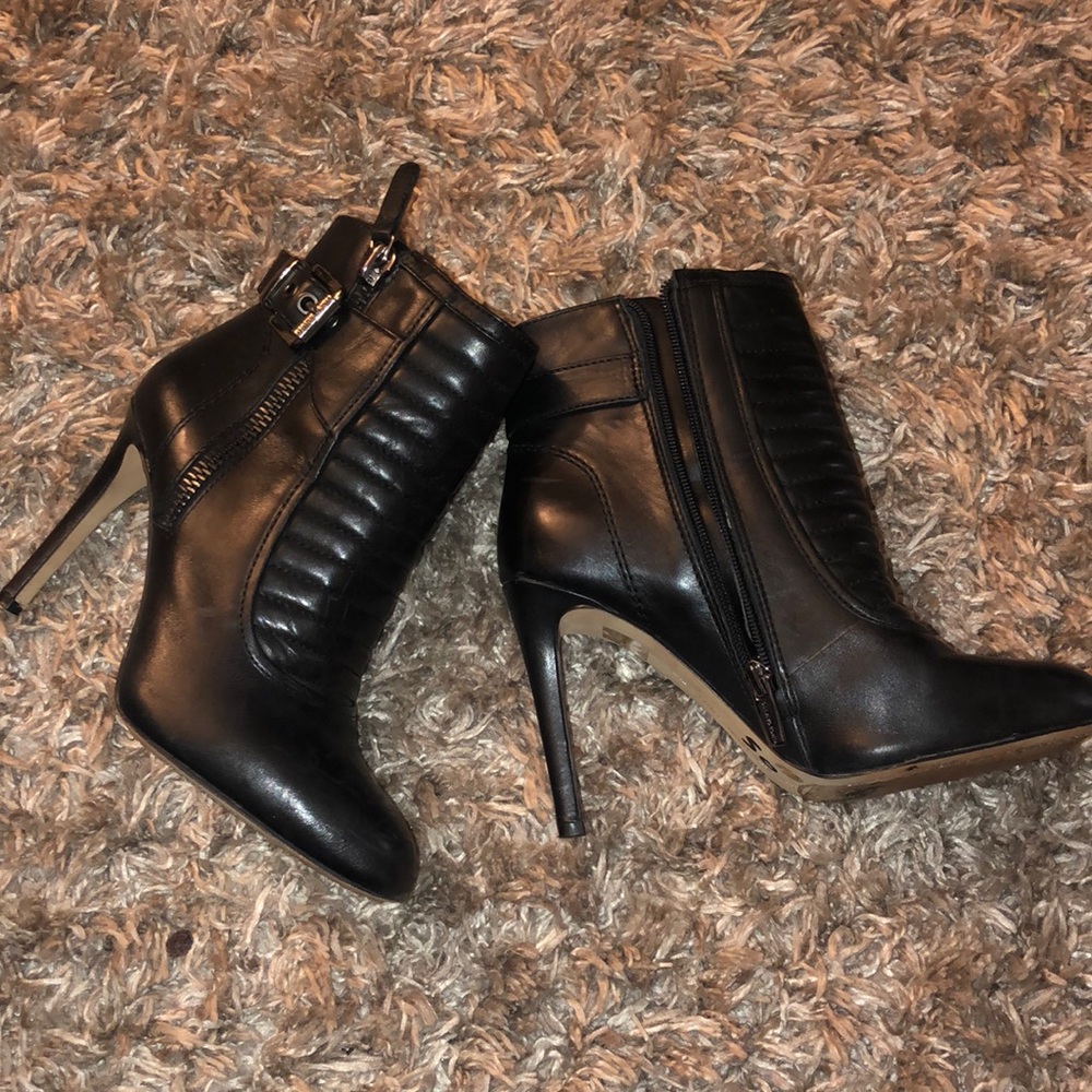 Used size 7